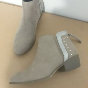 Ankle boots